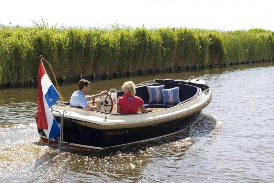 Stacaravan Op 5 Sterren Vakantiepark De Kuilart Friesland Aan Het Meer Met Zwembad 5P 237 考德姆 外观 照片